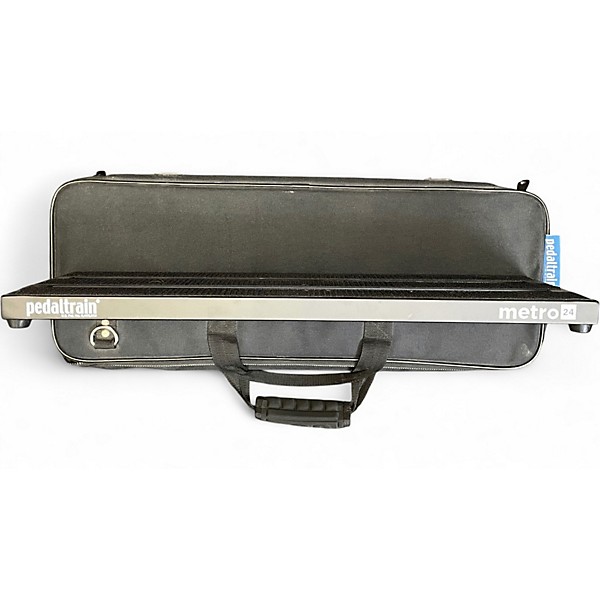 Used Pedal Train METRO 24 Pedal Board