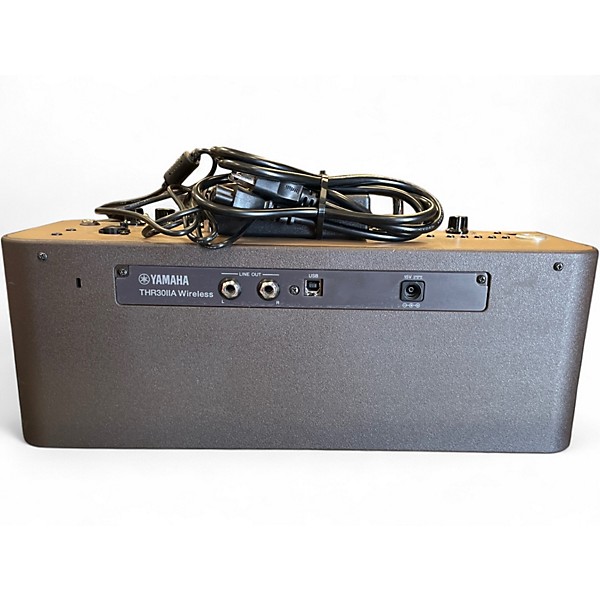 Used Yamaha THR30IIA Guitar Combo Amp