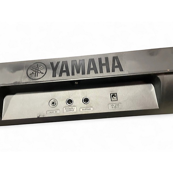 Used Yamaha PSRE283 Portable Keyboard