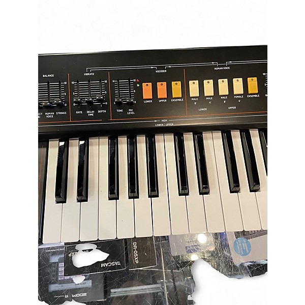 Used Behringer VC340 Synthesizer