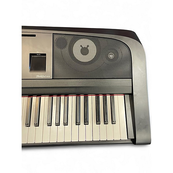 Used Yamaha DGX670 Digital Piano