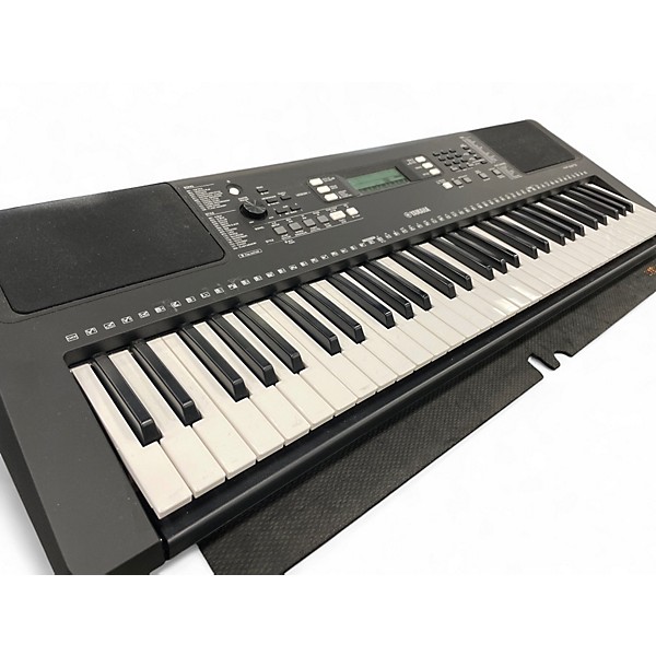 Used Yamaha PSR E373