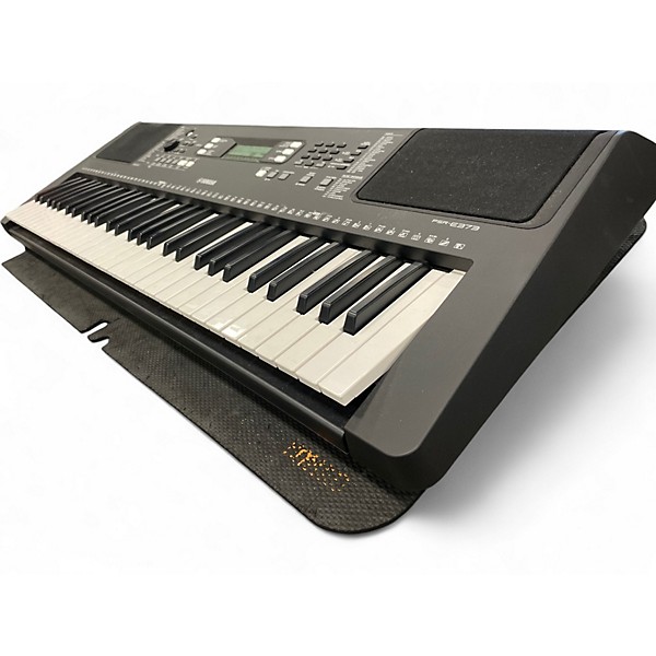 Used Yamaha PSR E373