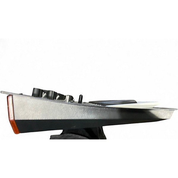 Used KORG Minilogue XD Synthesizer