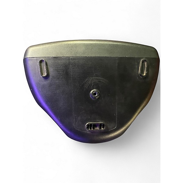 Used Behringer B215D 15in 2-Way 550W Powered Speaker