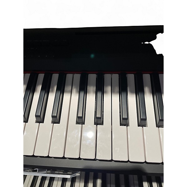 Used Yamaha NP15 Portable Keyboard