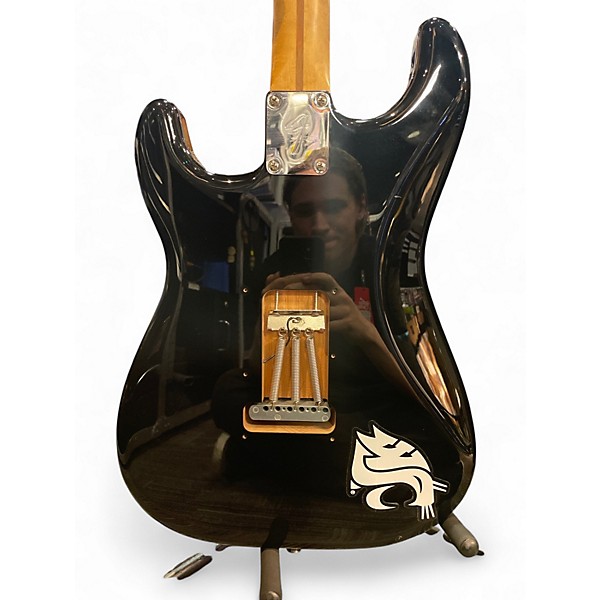 Used Fender PLAYER 2 STRAT BLACK Solid Body Electric Guitar