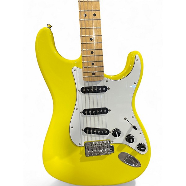 Used Fender Made In Japan Limited International Color Stratocaster Yellow Solid Body Electric Guitar