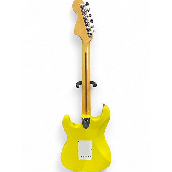 Used Fender Made In Japan Limited International Color Stratocaster Yellow Solid Body Electric Guitar