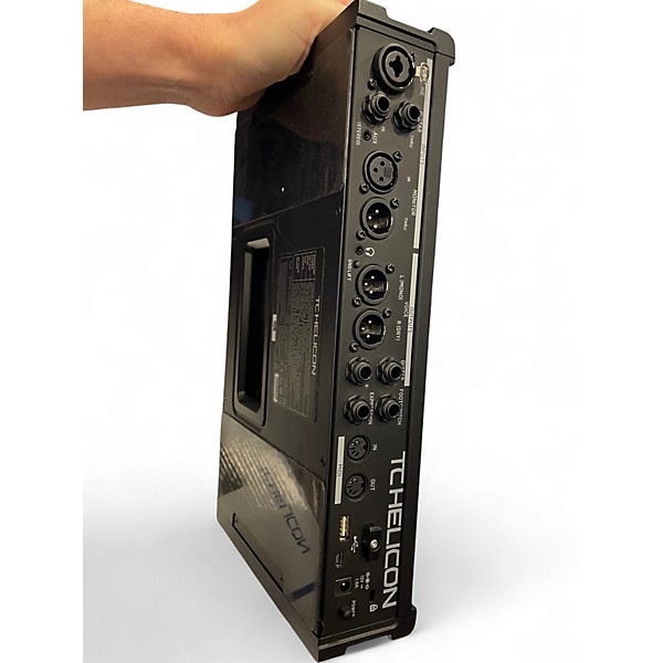 Used TC Helicon Voicelive 3 Extreme Vocal Processor