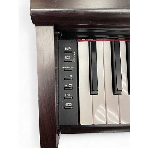 Used Yamaha Arius YPD-144 Digital Piano