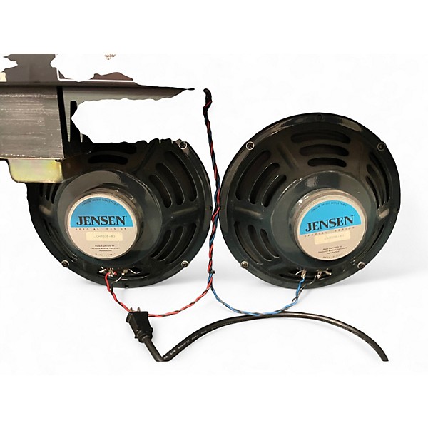 Used Behringer GMX210 Guitar Combo Amp