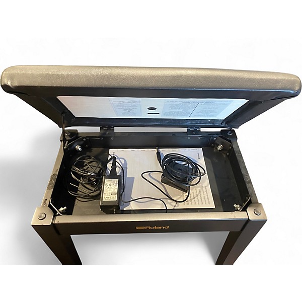 Used Roland FP10 Digital Piano