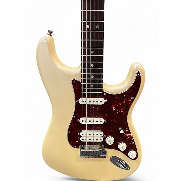 Used Fender American Professional Standard Stratocaster HSS Alpine White Solid Body Electric Guitar