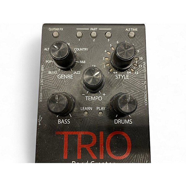Used Trio V-01 Band Creator Effect Pedal Package