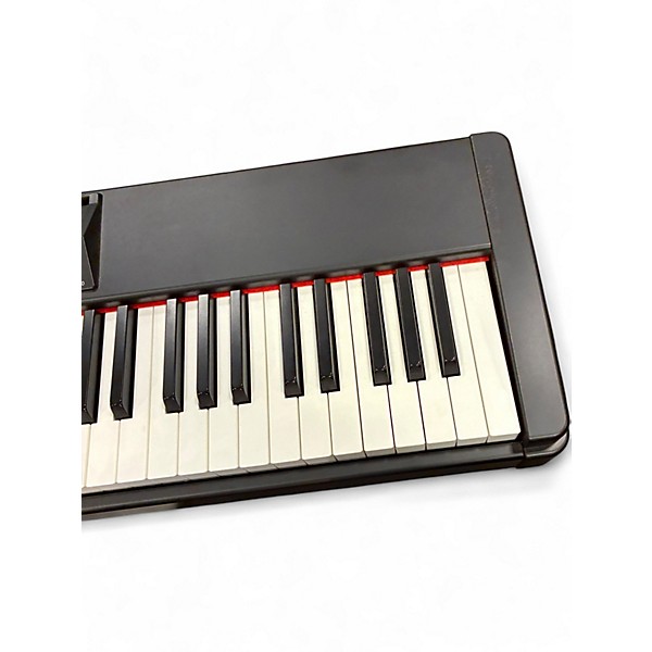 Used Yamaha P90 Piano  Keyboard Workstation