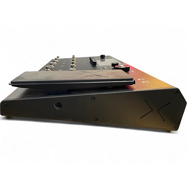 Used Line 6 Helix LT Effect Processor