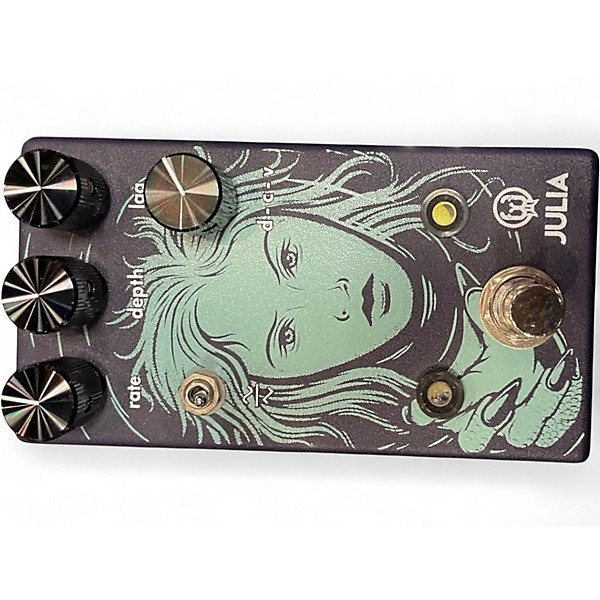 Used Walrus Audio Julia Analog Chorus Effect Pedal