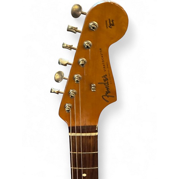 Used Fender Classic Player '60s Stratocaster 3 Color Sunburst Solid Body Electric Guitar