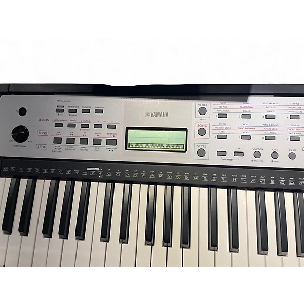 Used Yamaha YPT270 Keyboard Workstation