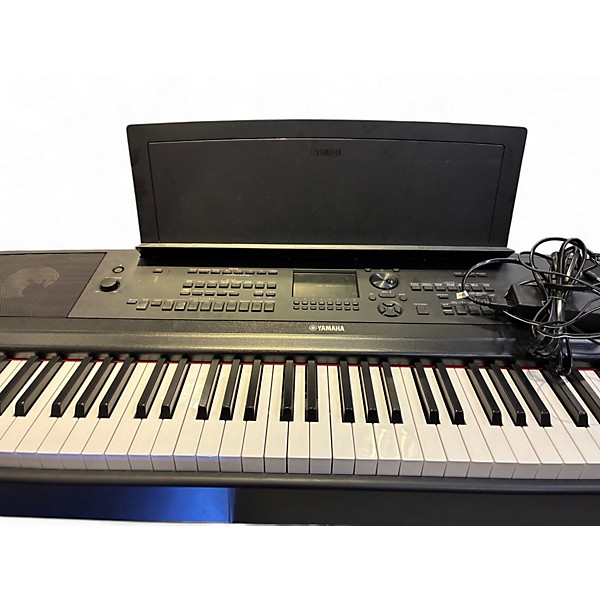 Used 2024 Yamaha DGX-670 Portable Keyboard