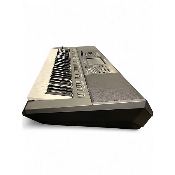 Used Yamaha PSR-SX700 Arranger Keyboard