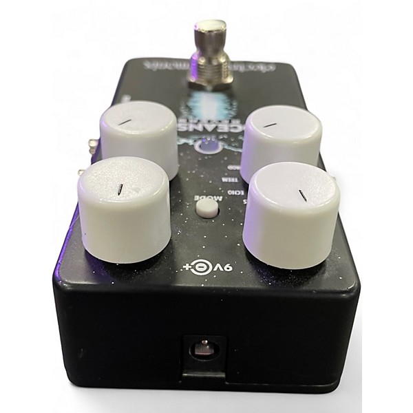 Used Electro-Harmonix Oceans 11  Reverb Effect Pedal