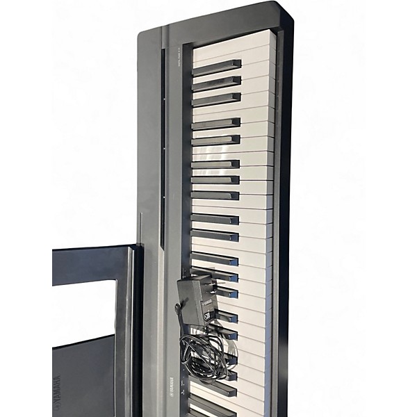 Used Yamaha P71 Digital Piano