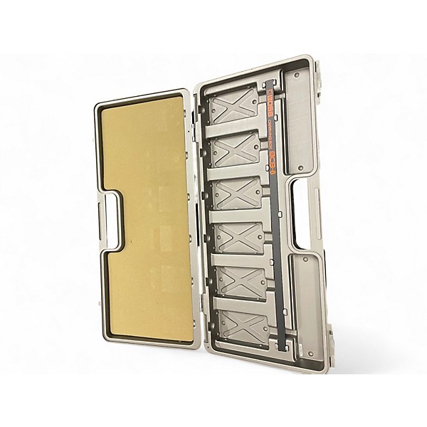 Used BOSS BCB6 Pedal Board