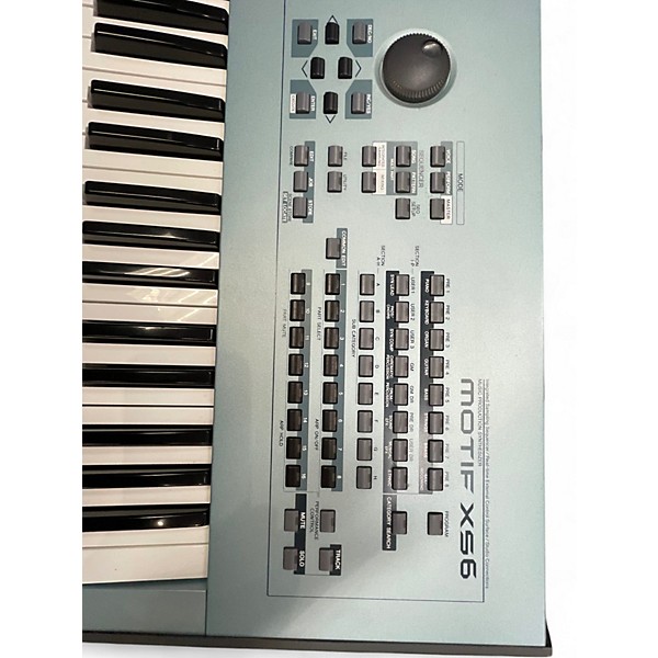 Used Yamaha Motif XS6 61 Key Keyboard Workstation