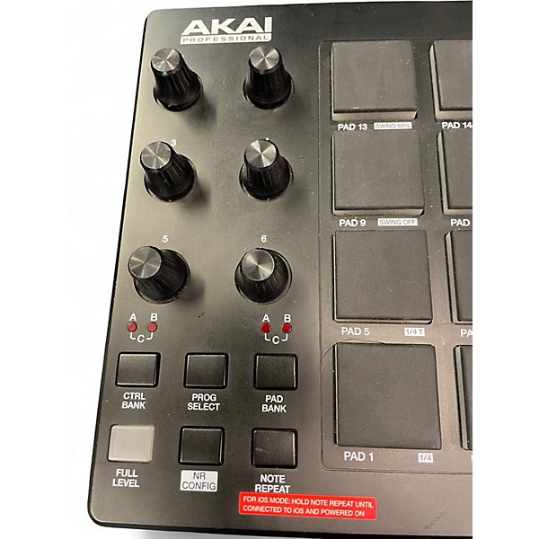 Used Akai Professional MPD218 MIDI Controller