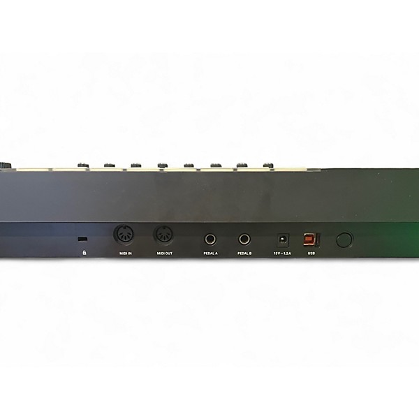 Used Native Instruments Komplete Kontrol S49 MIDI Controller