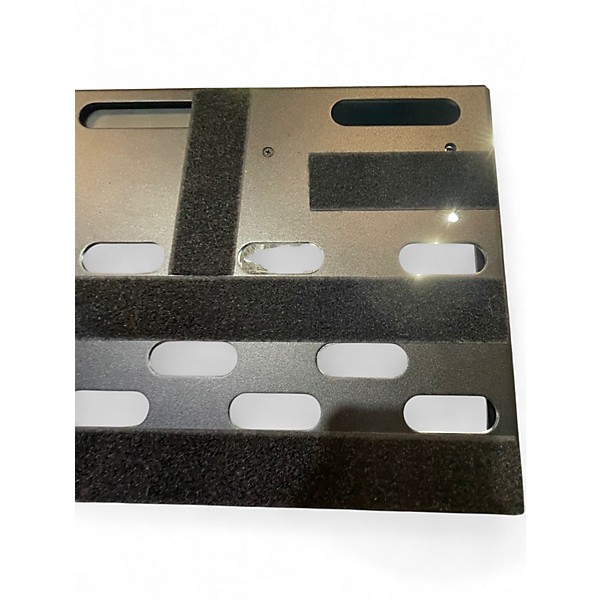 Used Voodoo Lab Pedal Power 3 Pedal Board