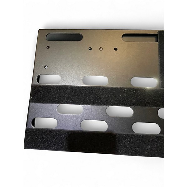 Used Voodoo Lab Pedal Power 3 Pedal Board