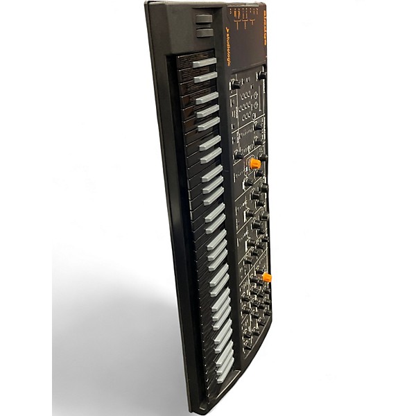 Used Studiologic Sledge Synthesizer