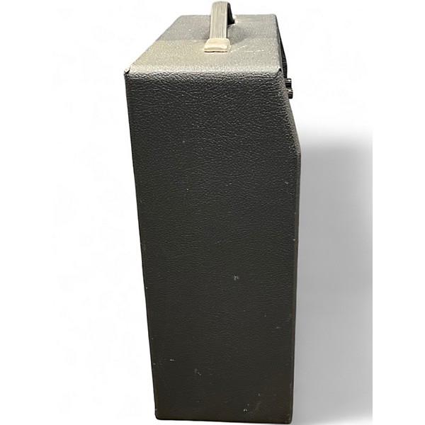 Used Multivox P-40 Bass Combo Amp