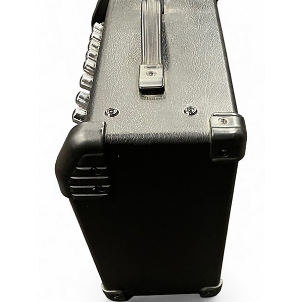 Used Line 6 Spider IV 15W 1X8 Guitar Combo Amp