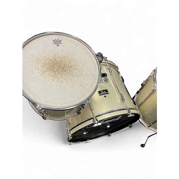 Used Pearl 4 Piece Export Pearl White Drum Kit
