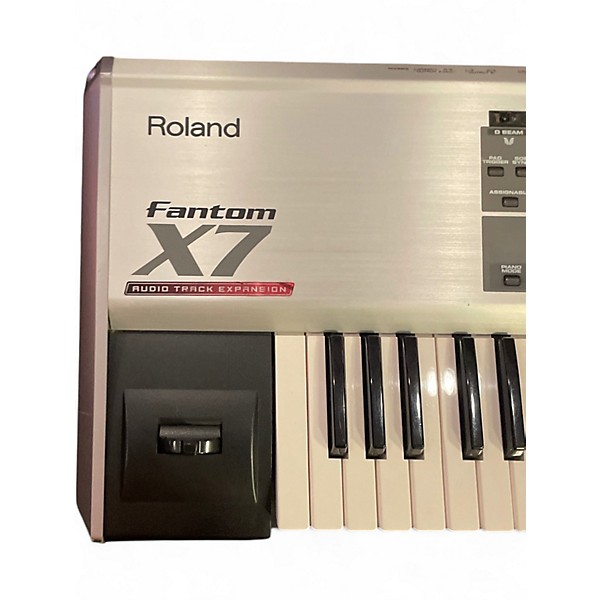 Used Roland FANTOM X7 Keyboard Workstation