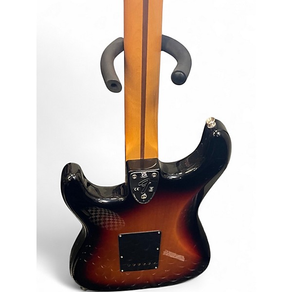 Used Fender VINTERA II 70S STRATOCASTER 3 Color Sunburst Solid Body Electric Guitar