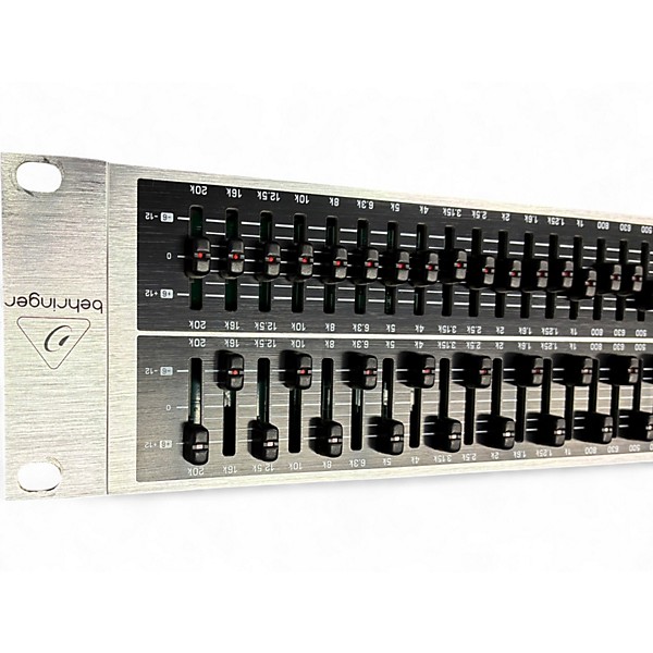Used Behringer ULTRA GRAPH PRO Equalizer