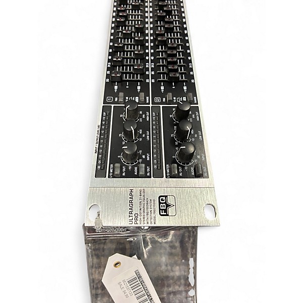 Used Behringer ULTRA GRAPH PRO Equalizer