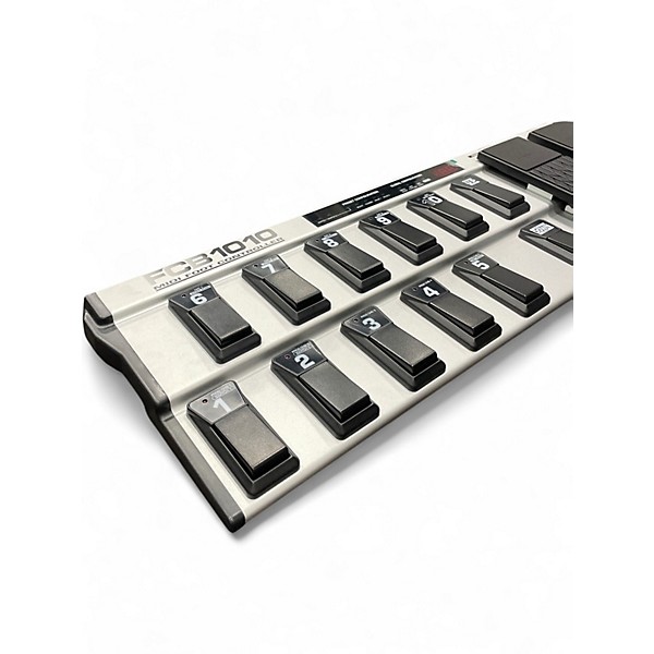 Used Behringer FCB1010 MIDI Controller