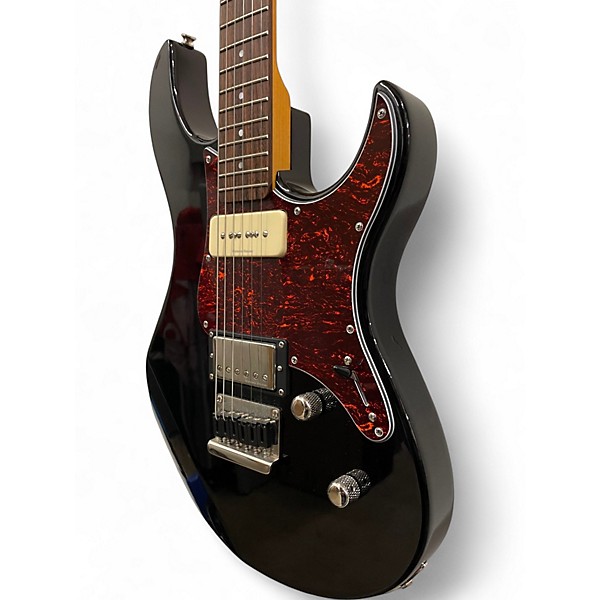 Used Yamaha Pac611h Black Solid Body Electric Guitar