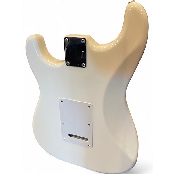 Used Fender Standard Stratocaster Arctic White Solid Body Electric Guitar