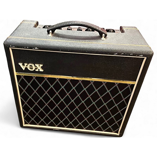 Used VOX V9168R Pathfinder 15R 15W 1X8 Guitar Combo Amp