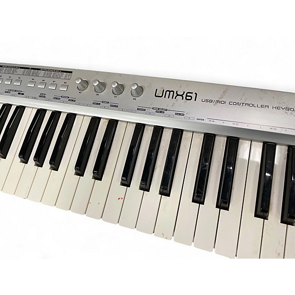 Used Behringer UMX61 MIDI Controller