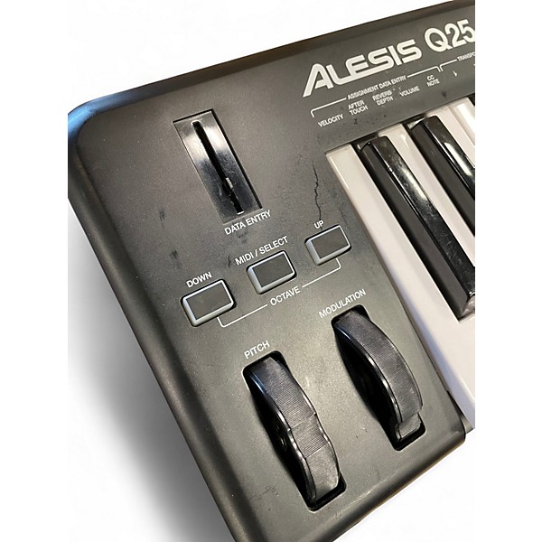 Used Alesis Q25 25 Key MIDI Controller