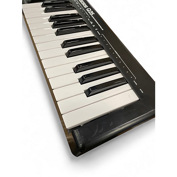 Used Alesis Q25 25 Key MIDI Controller