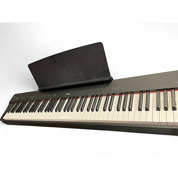 Used Yamaha P-225 Digital Piano